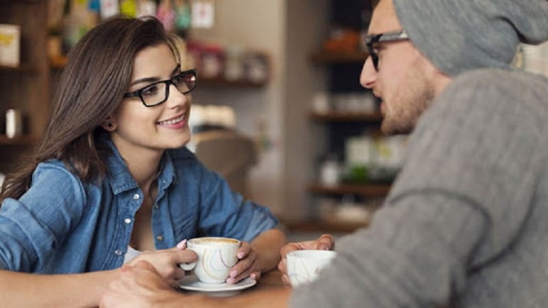 How To Ask A Girl For Coffee - 2 Amazing Ways To Break The Ice!
