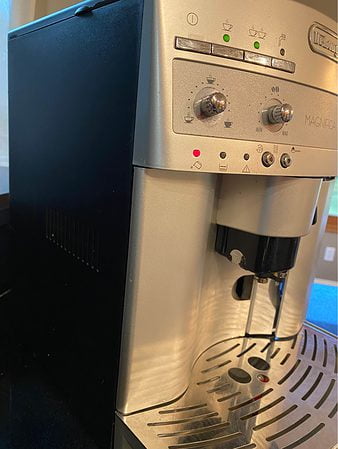 ESAM3300 has auto shut-off features that turn off after 3 hours