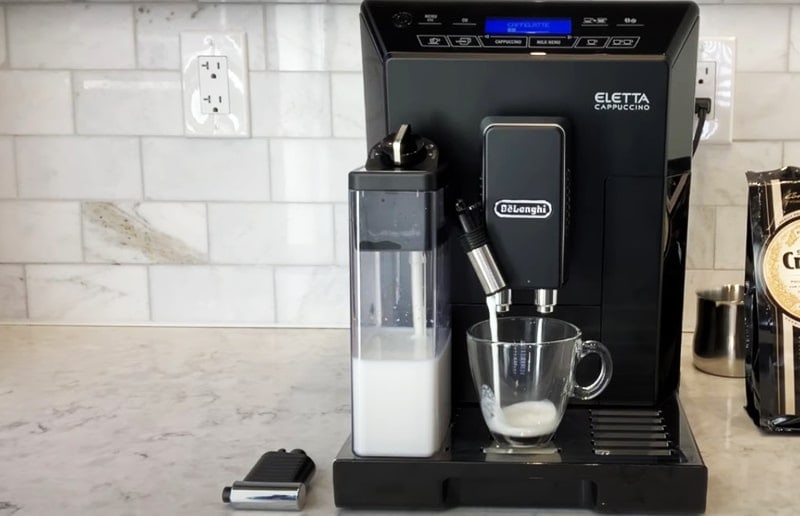 DeLonghi Eletta Milk System