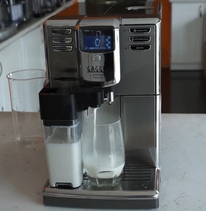 Gaggia Anima Prestige milk frothing