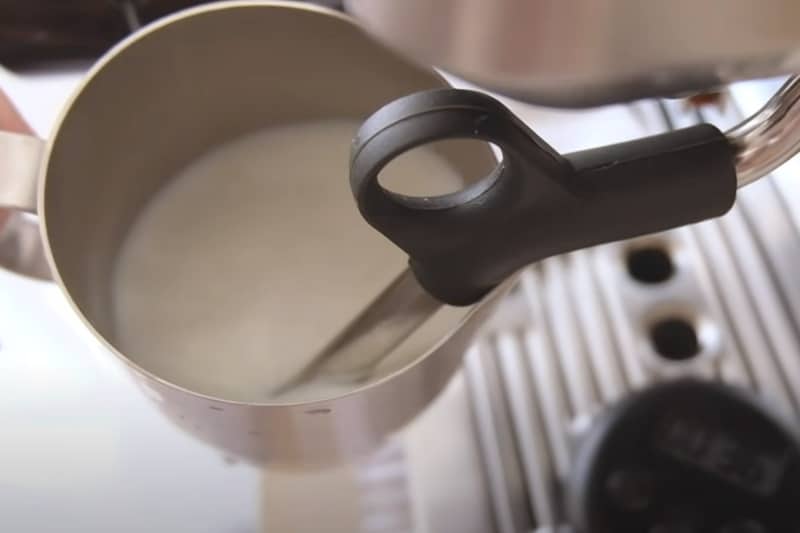 The steam wand of Breville Barista Express
