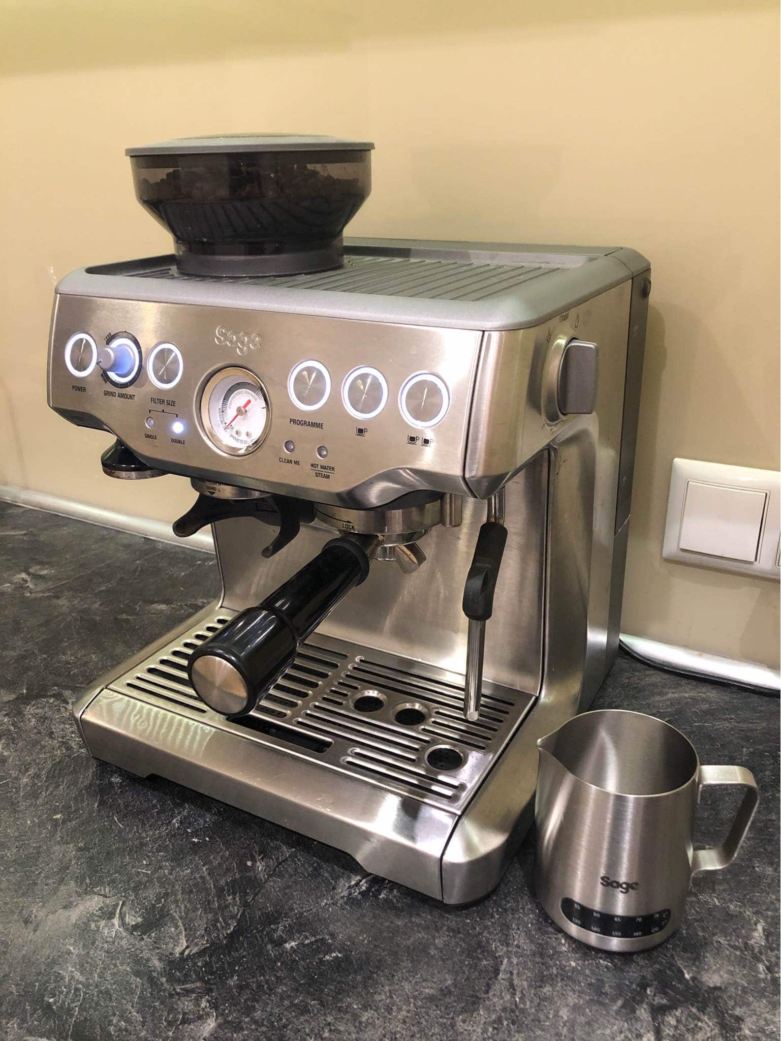 The Barista Express's steam wand allows you to make microfoam textured milk that is ideal for cappuccinos and latte art