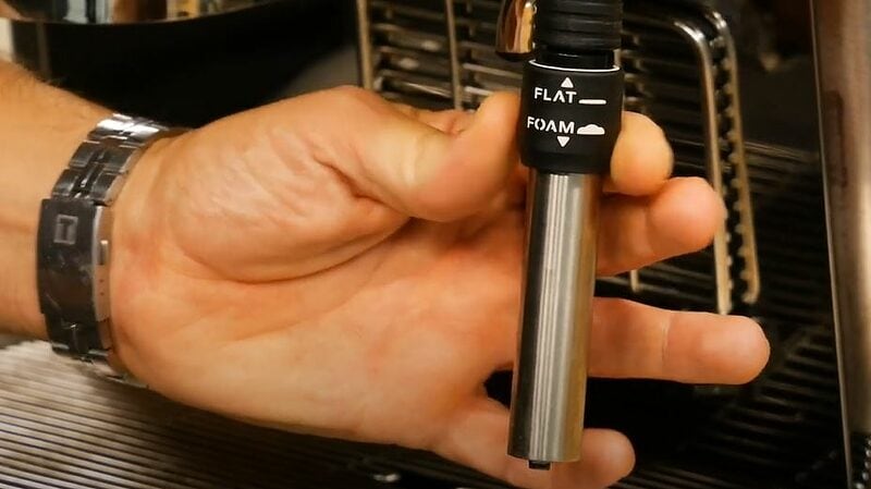 the steam wand of the la specialista provides two settings: foam and flat