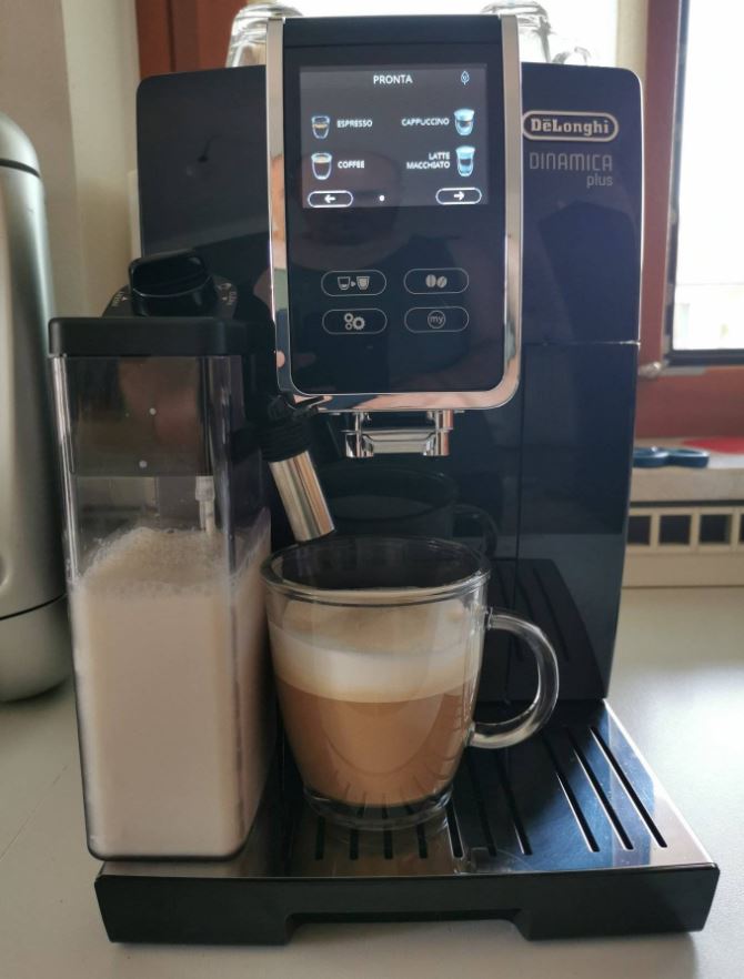 Delonghi Dinamica Plus can froth dry foam to perfection