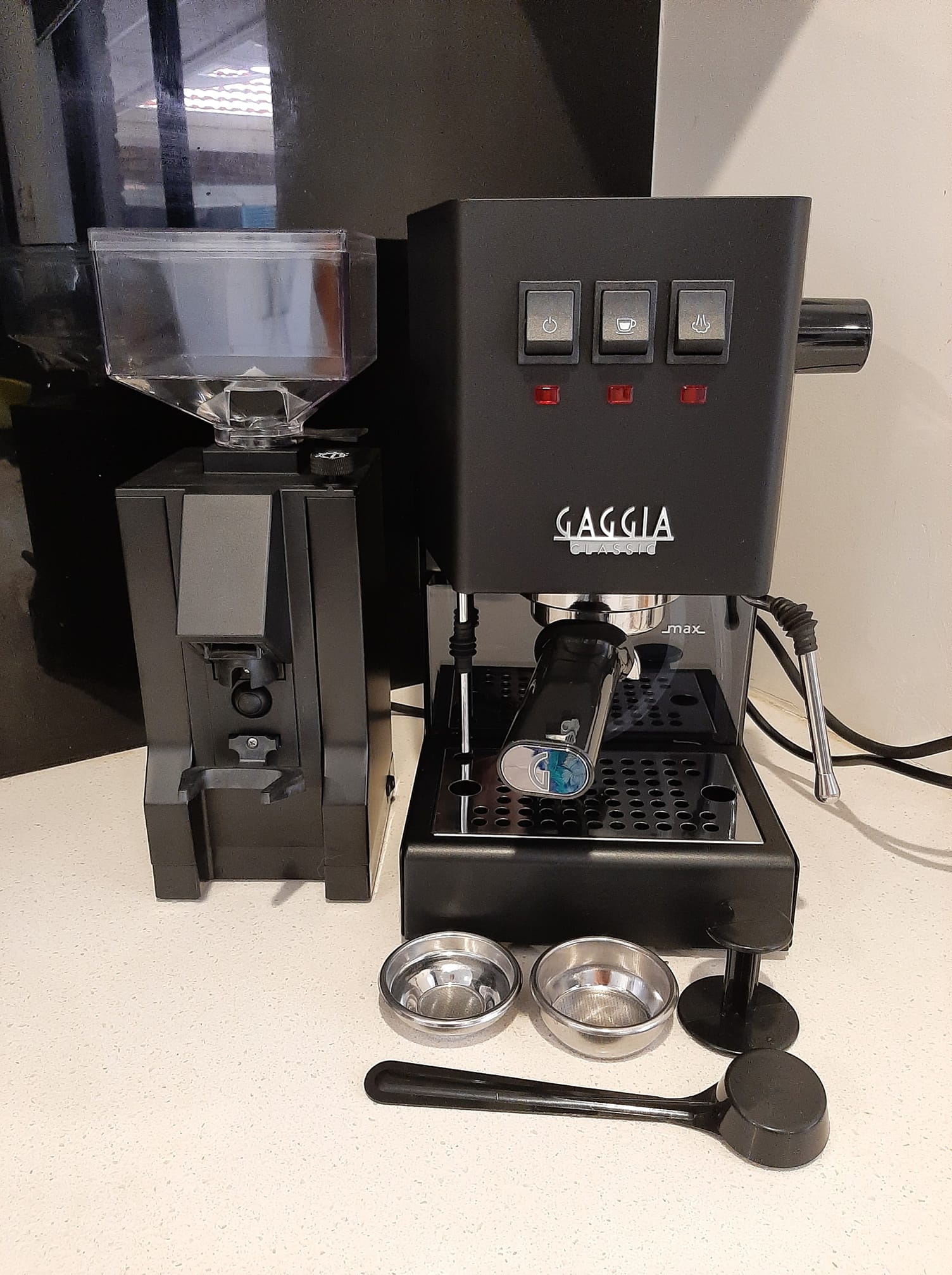 Gaggia Classic Pro is equipped with a 3-way solenoid valve