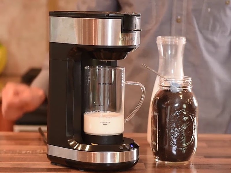 Chefman Froth and Brew has a compact design