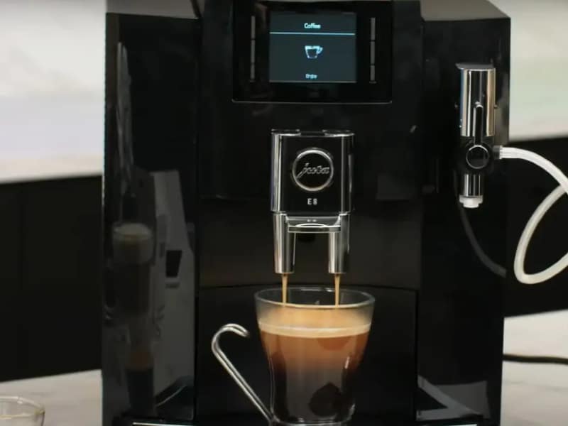 The brewing system of Jura E8