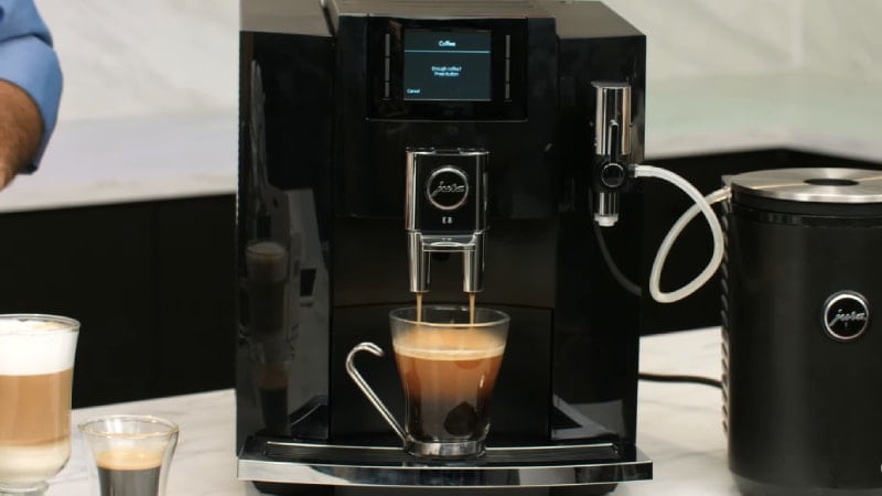 Jura E8's espresso is drool-worthy