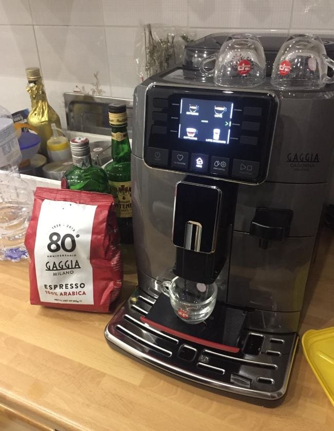 Cadorna Prestige uses a conical burr grinder