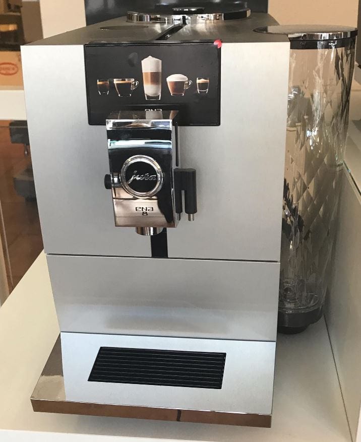 Jura ENA 8 has an energy-saving mode
