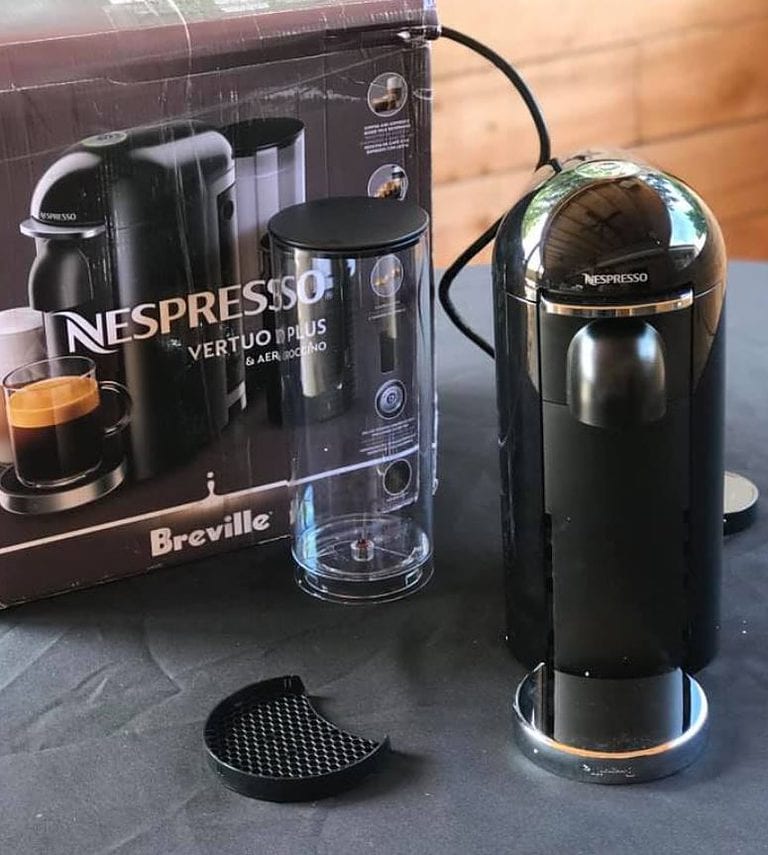 1 Review Nespresso Vertuoplus Deluxe Breville vs Delonghi