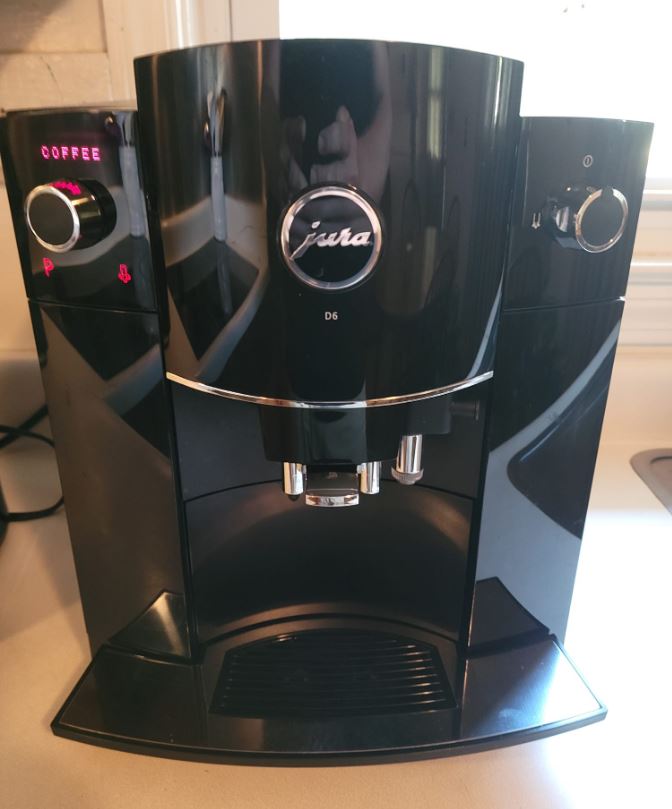 Jura D6 comes with an AromaG2 grinder