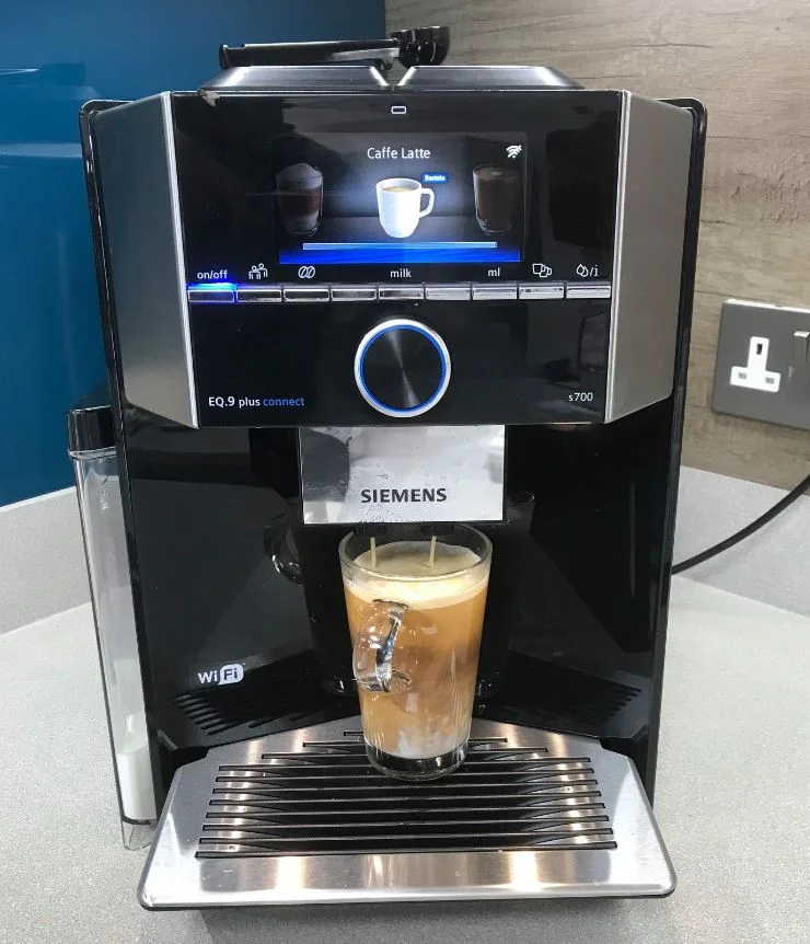 Siemens EQ 9 uses 19 bars to extract espresso